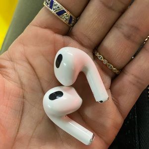 3rd gen AirPods (No case)